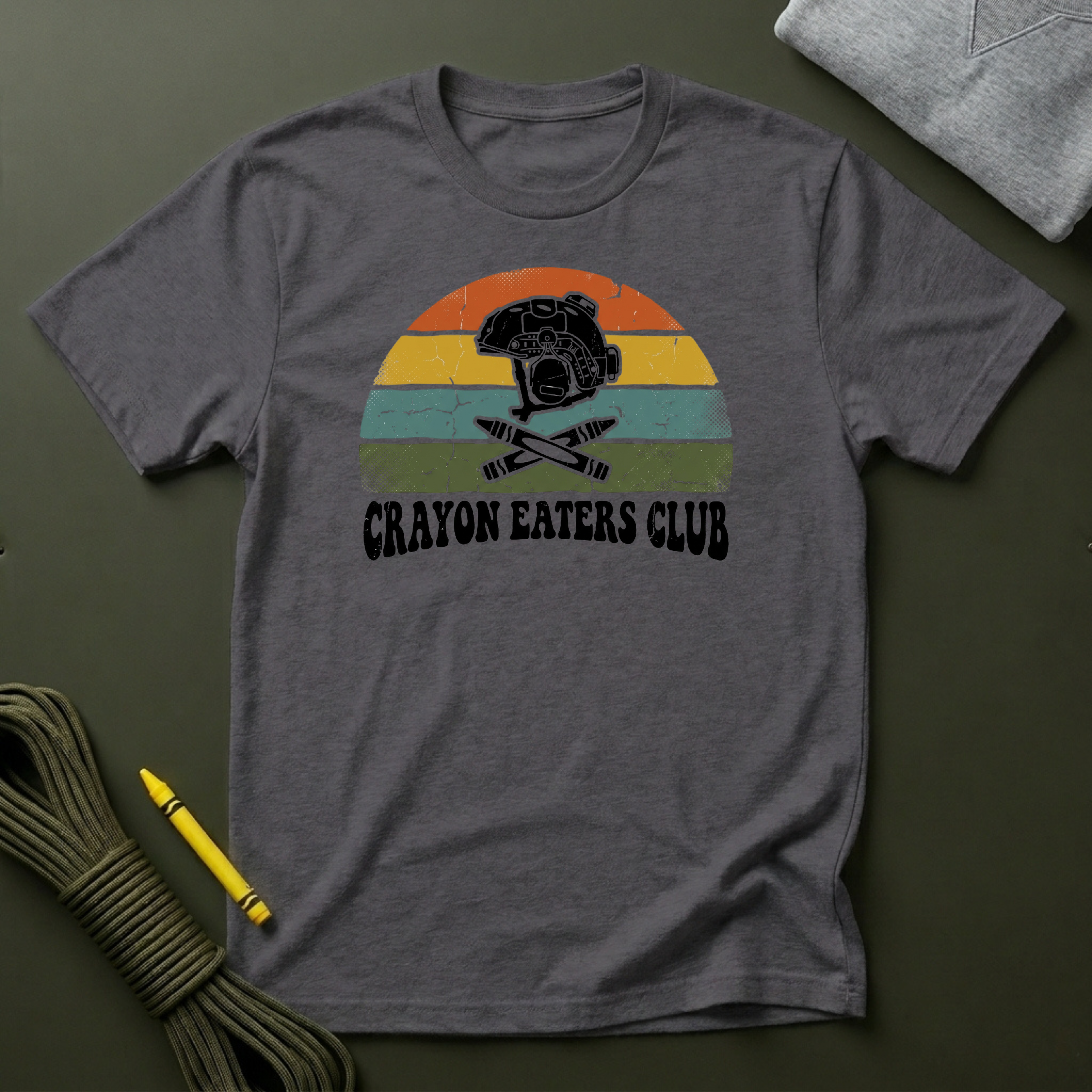 Retro Grunge Sunset Crayons - Premium T-Shirt